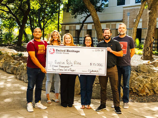 United Heritage Credit Union Donates Additional $15,000 to Austin Pets Alive!